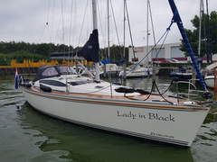 Delphia 40.3 - Lady in Black (sailing yacht)
