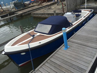 ONJ Motor Launches & Workboats ONJ Tender 820 BILD 1