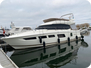 Prestige 500 Fly mit Yachtcontroller - barco a motor