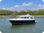 Nimbus 380 Coupe - motorboat