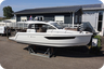 Sealine C330 - motorboat