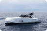 Vanquish VQ45 T top - motorboat