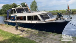 Lytton Boatbuilding Lytton Discovery 850 BILD 1