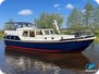 Smelne Vlet 1200 - barco a motor