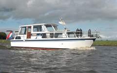 Tjeukemeer 920 - Phoenix (barco con camarote)
