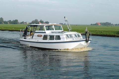 Motorboot Doerak 850 AK Bild 1