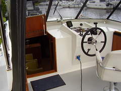 Motorboot Aqualine 46 Bild 6