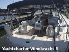 Segelboot Bavaria 37/2 Cruiser 2019 Bild 3