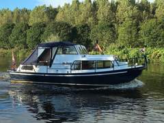 Doerak 780 OK AK - Mr Fred (barco con camarote)