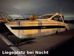 Motorboot Bavaria 38 HT Bild 5