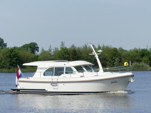 Motorboot Linssen 30 Sedan Bild 1
