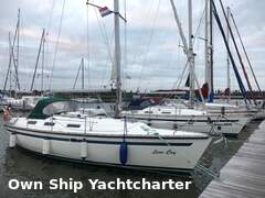Bavaria 35 Holiday - Lime Cay (sailing yacht)