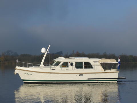 Motorboot Linssen Grand Sturdy 34.9 Bild 1